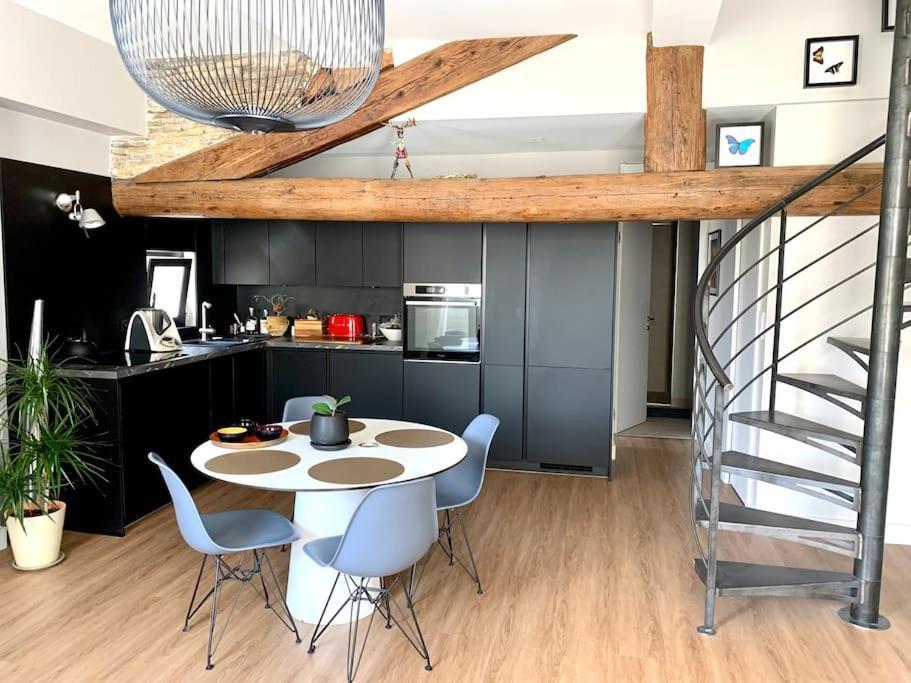 Superbe Appartement Intramuros Avignon Eksteriør billede